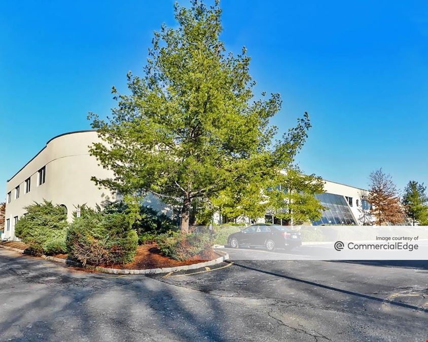 Princeton Corporate Plaza