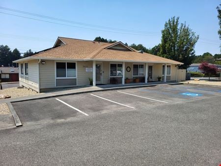 Preview of commercial space at 3015 Hubbard Ln