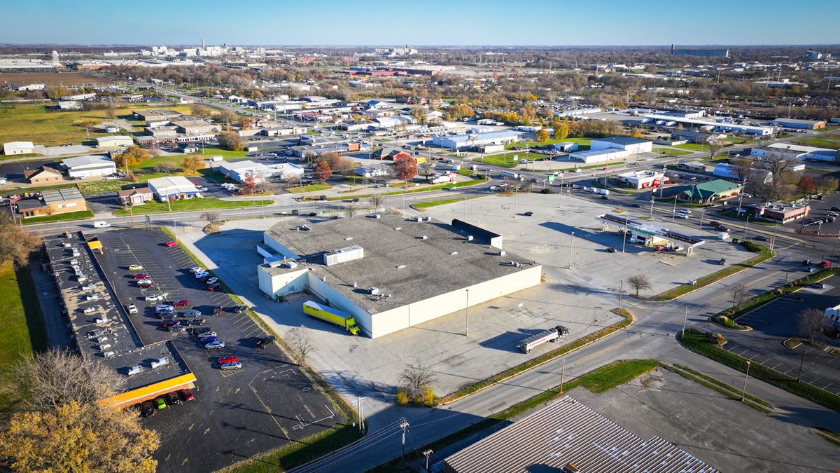 1450 E Pershing Rd