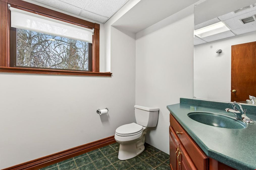 309 Daniel Webster Highway, Merrimack, NH