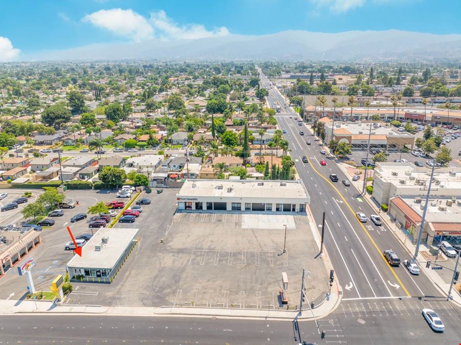 Freestanding Retail Building for Sale in the City of Corona