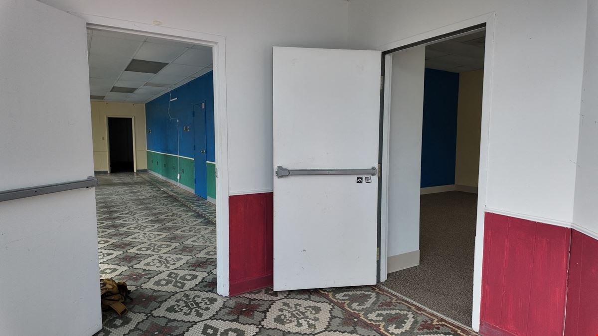 Street Retail/Office for Lease in Downtown Jackson