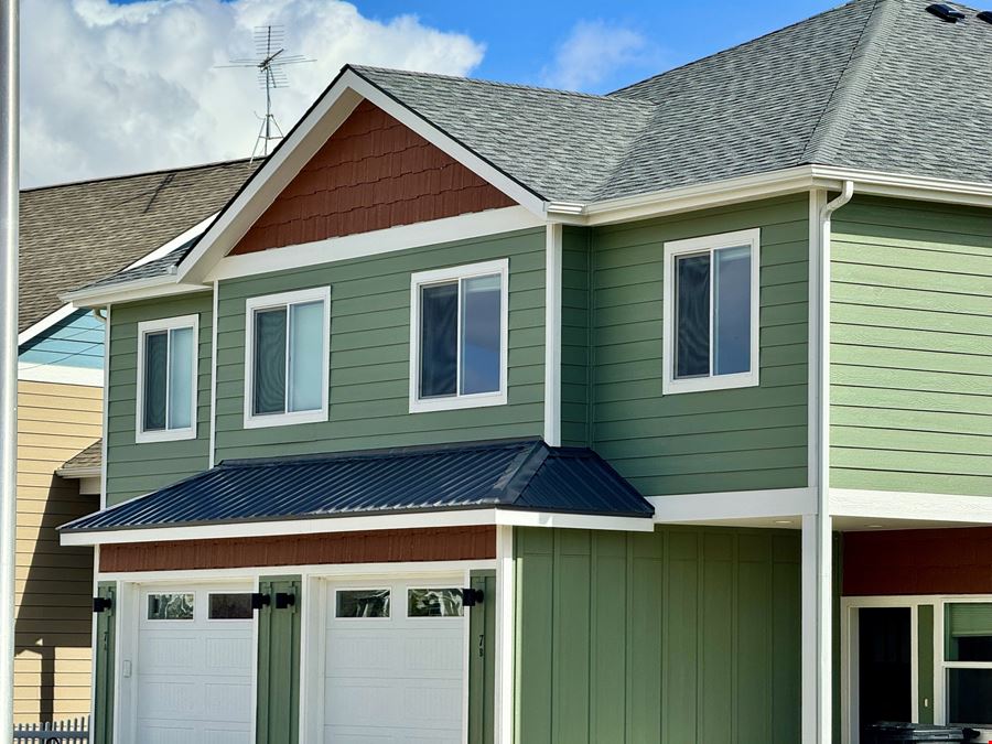Duplex - 7 Muskrat Dr