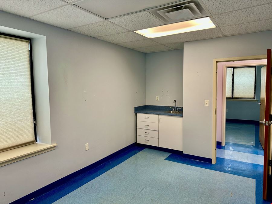 Listing #33 - 215 North St, Suite B+E, Elkton, MD