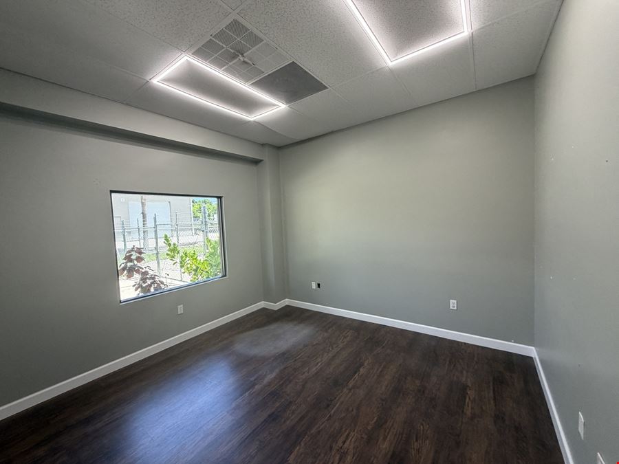 17221 Alico Center Rd