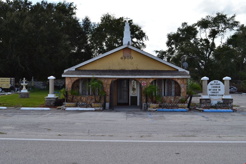 Lake Wales Mixed-Use Church & Retail Investment Property