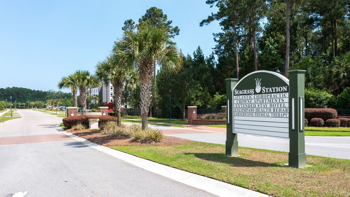 Lot in Seagrass Station Fronting Hwy 170