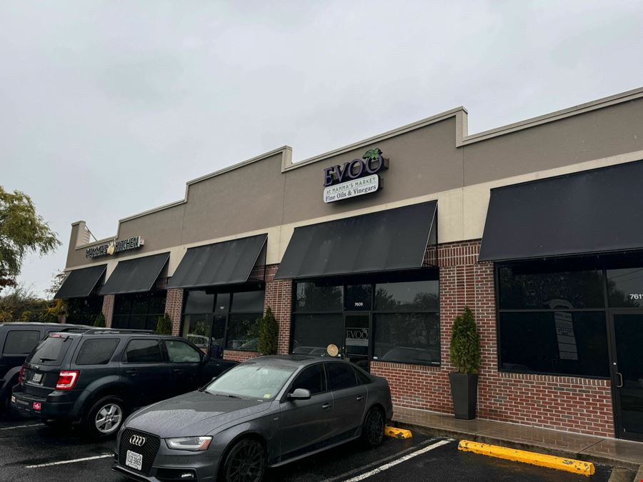 950 SF Retail Space across from Mt Vernon Plaza