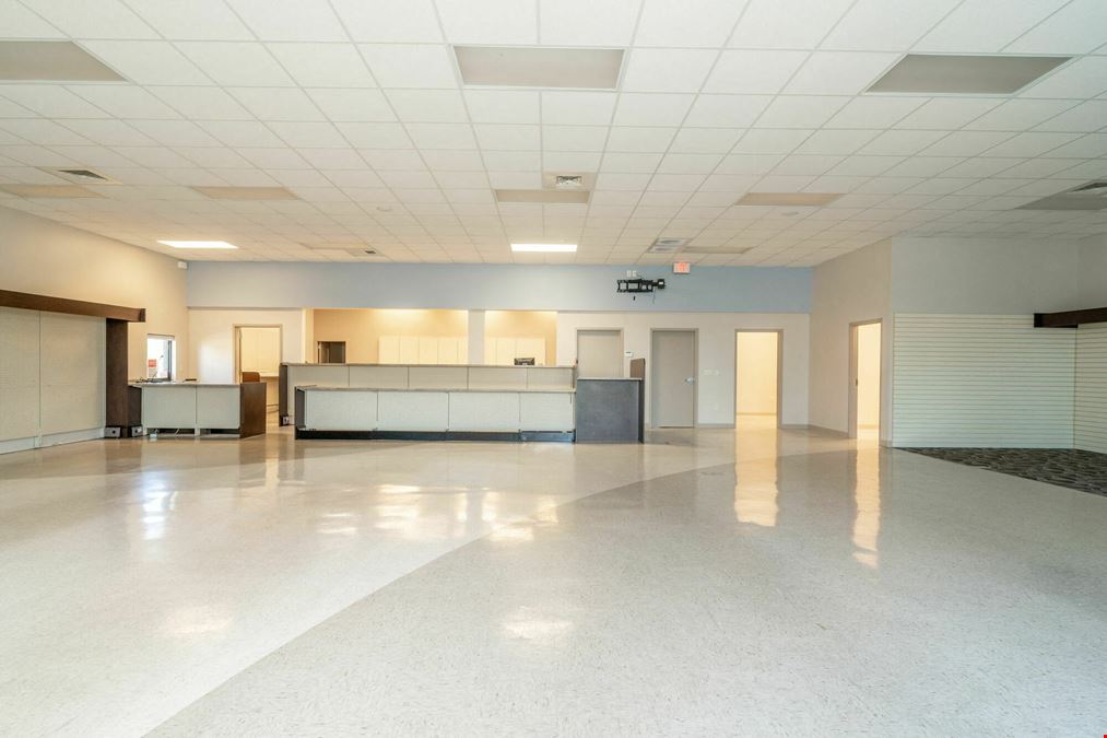 OFFICE CONDO AVAILABLE IN MYERS CORNER OFFICE COMPLEX