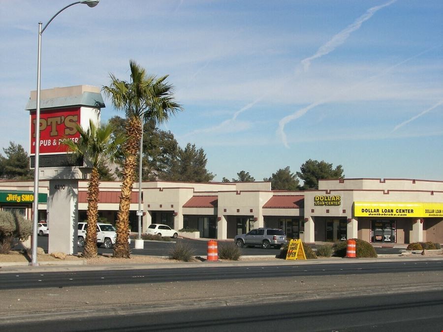 Former Dollar Loan Center Space