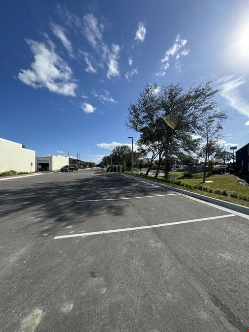 US 192 Business Center - West Melbourne