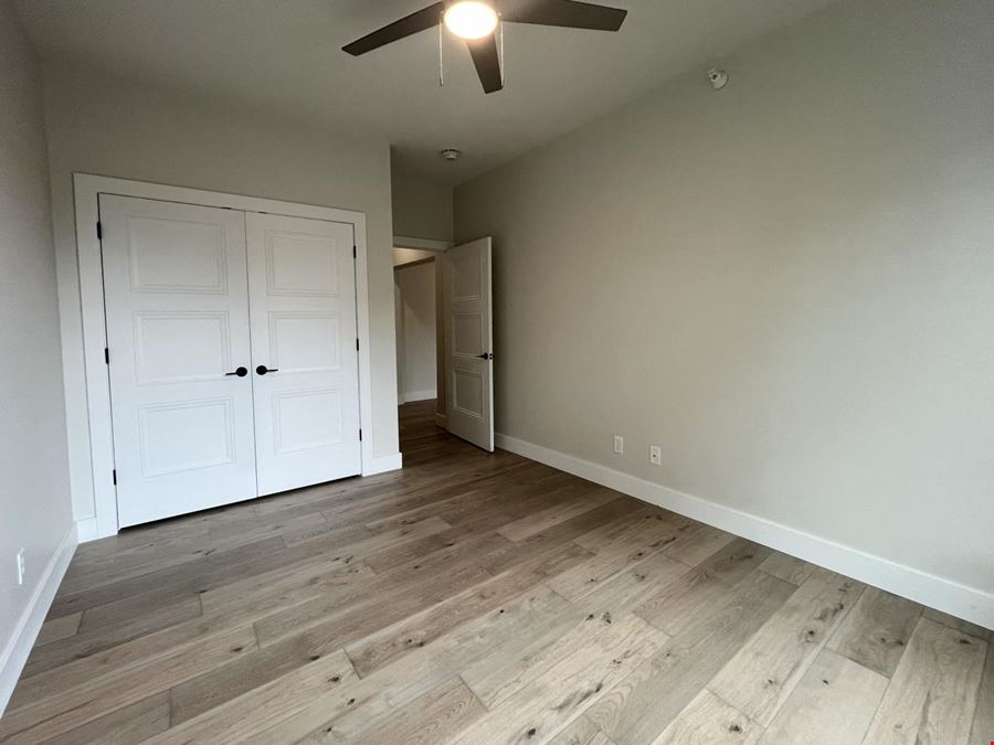 1310 E Samuel Avenue - Condo Package