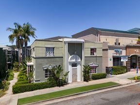 The Hillhurst Avenue Residences