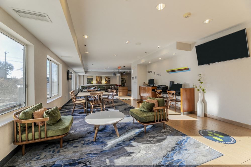 Fairfield Inn & Suites Fort Worth I-30 West Near NAS JRB