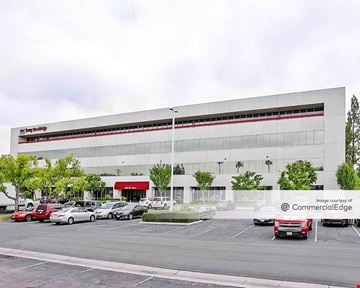 Westchester Corporate Plaza