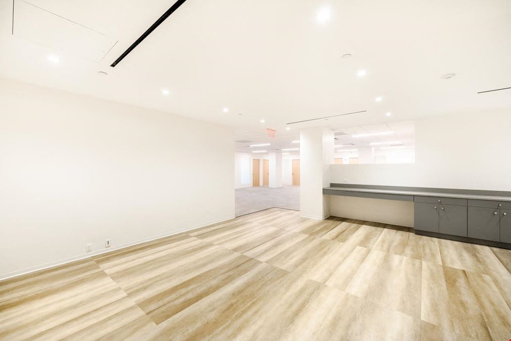 7 Penn Plaza