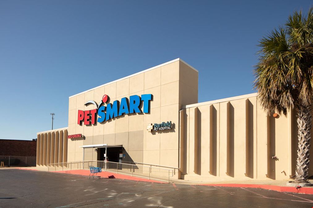 6851 Veterans Memorial Blvd
