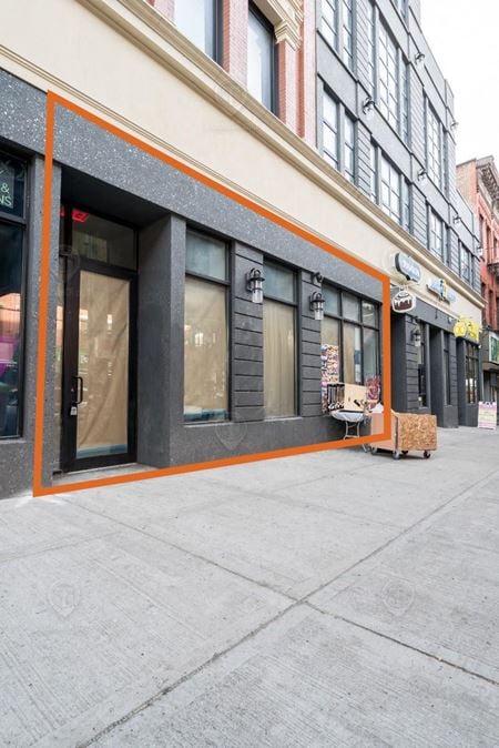 Preview of Retail space for Rent at 812 Broadway