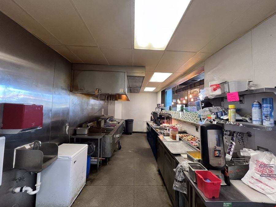 Prime Drive-Thru at The Crossroads