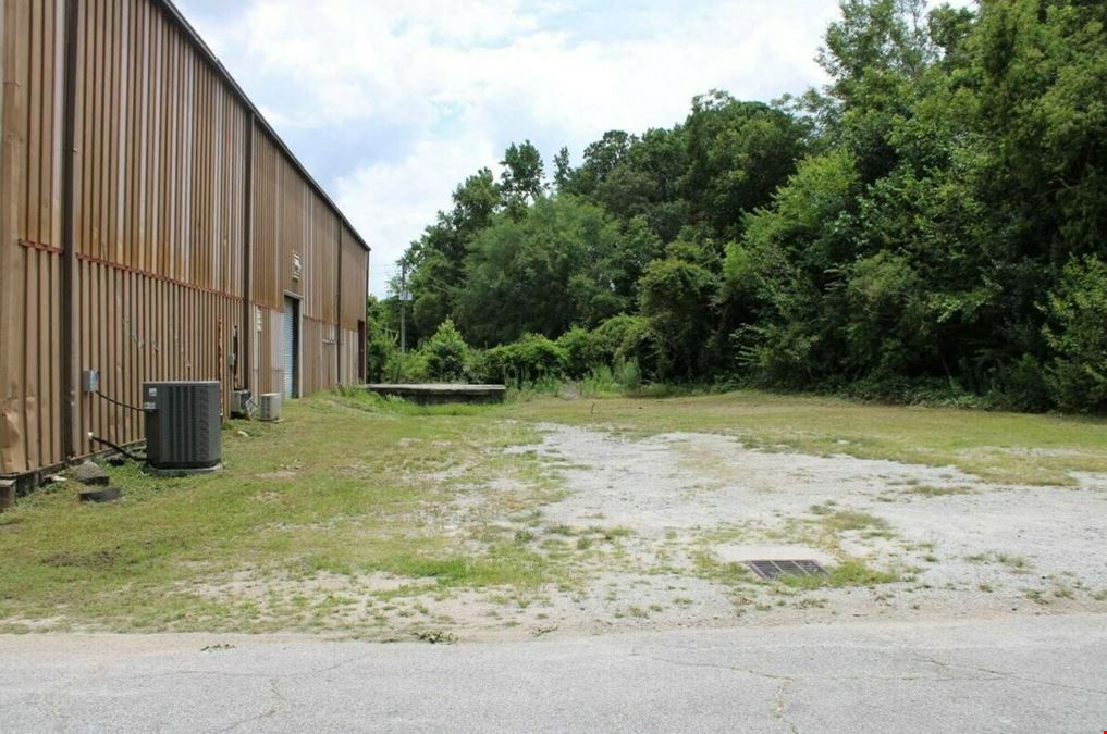Thomson Warehouse