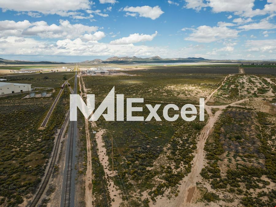 New Industrial Buildings in Port 15 for Sale or Lease
