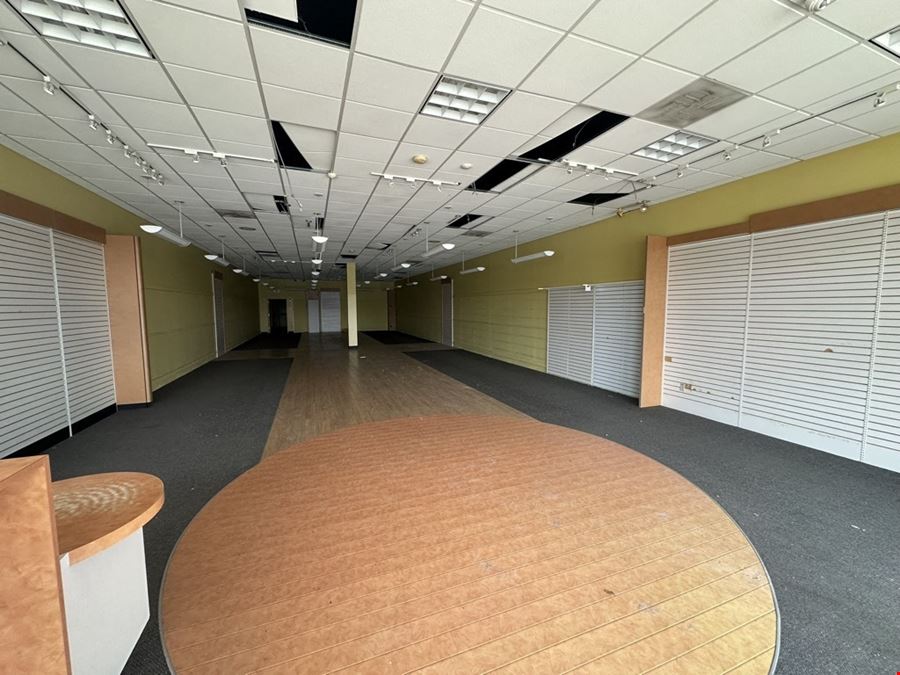 3142 West State Street - 3,080+/- SF Retail Space