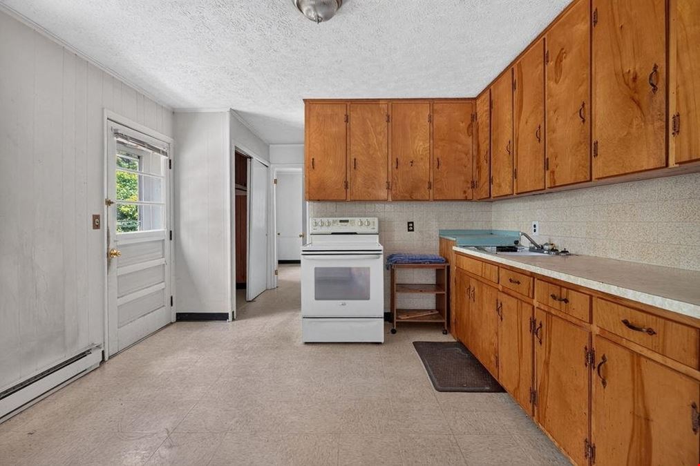 POST OFFICE LEASE + RESIDENTIAL INCOME OPPORTUNITY