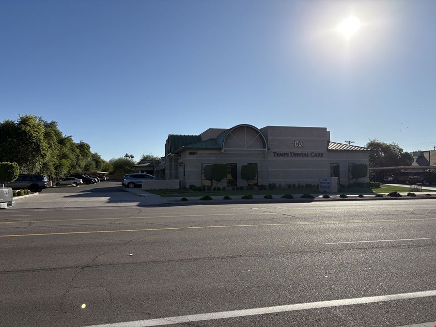 5801 S McClintock Dr
