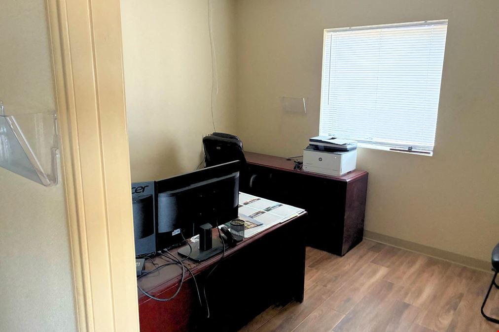 3,000± SF Industrial/Flex Space on 1.0± AC