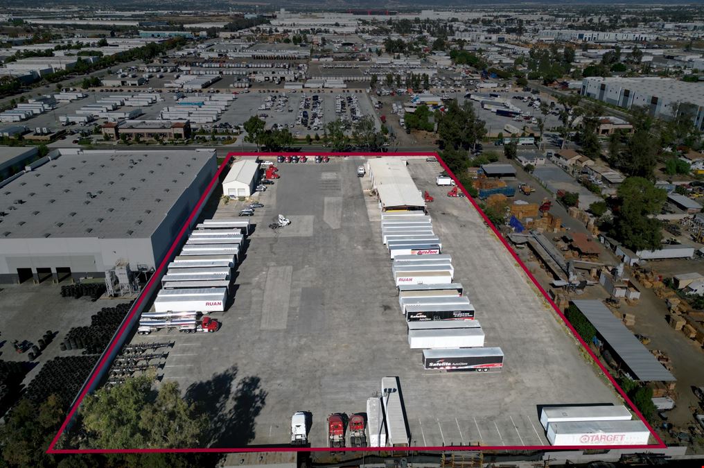 13803 Santa Ana Ave