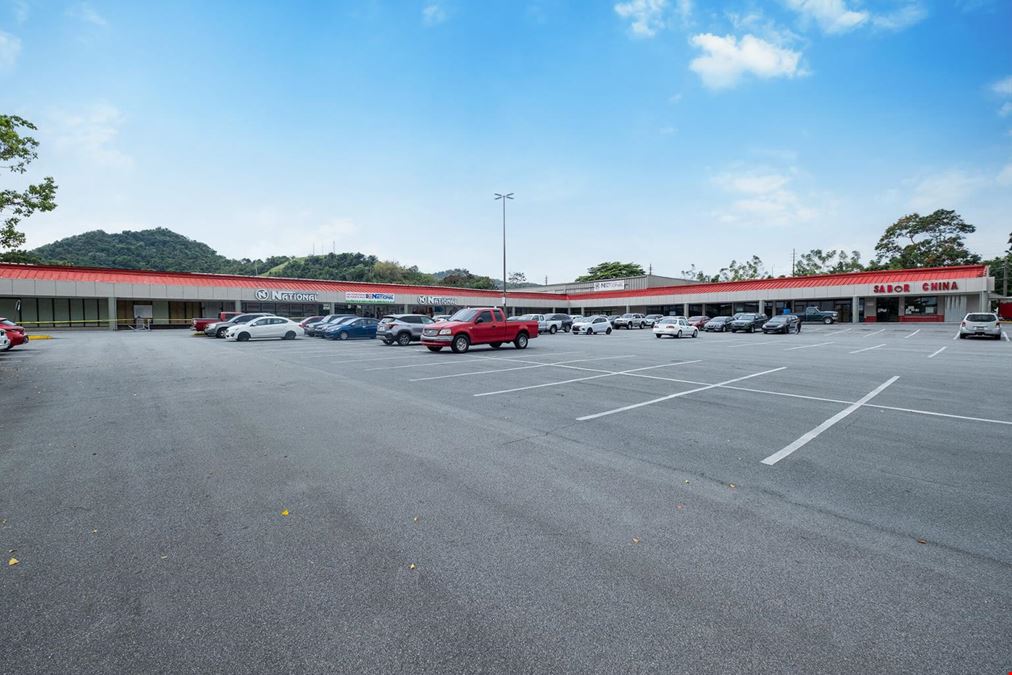 HUMACAO PLAZA SHOPPING CENTER