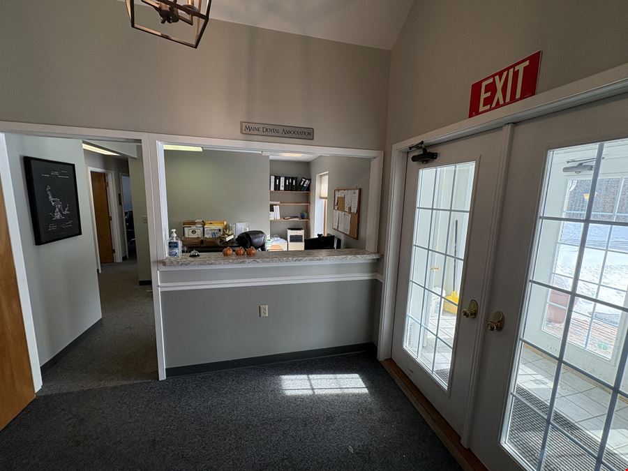 Prime Office Building For Professional or Medical Use