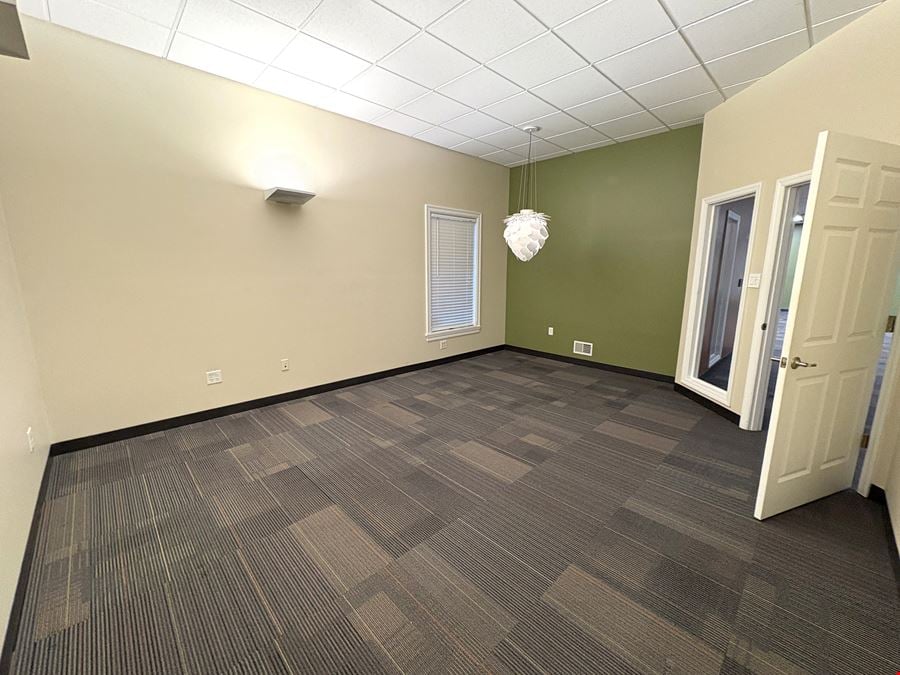 5,100 SF Office/Retail Building
