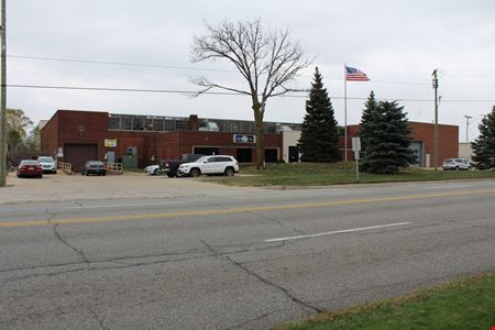 21750 Hoover Road - Warren