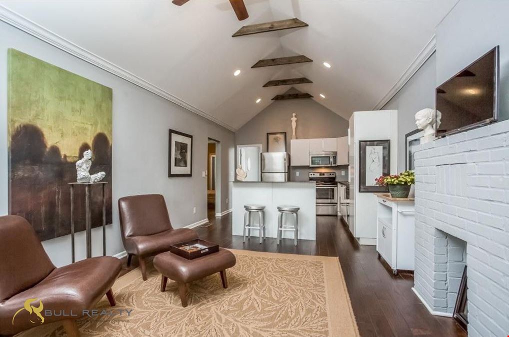 ± 1,200 SF Office Space