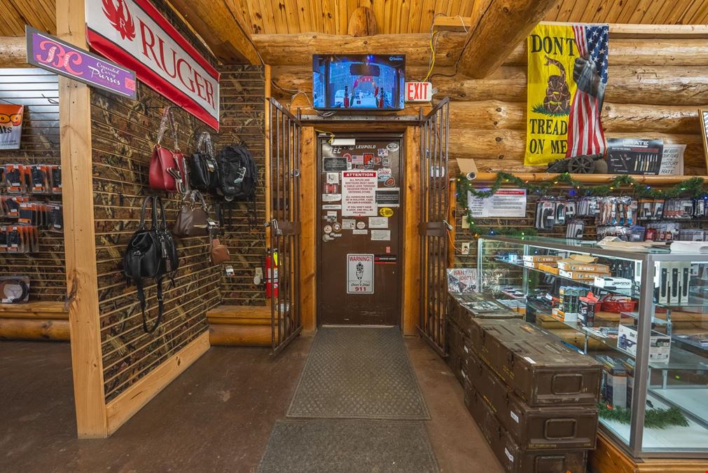 Barnett's Guns & Indoor Range