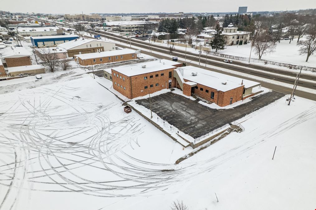 1316 E. Empire