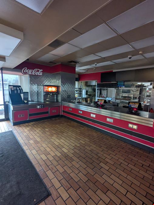 2nd Generation QSR - Trenton, MO - For Sale or Lease