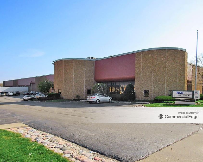 Elk Grove Industrial Park - 850 Mark Street