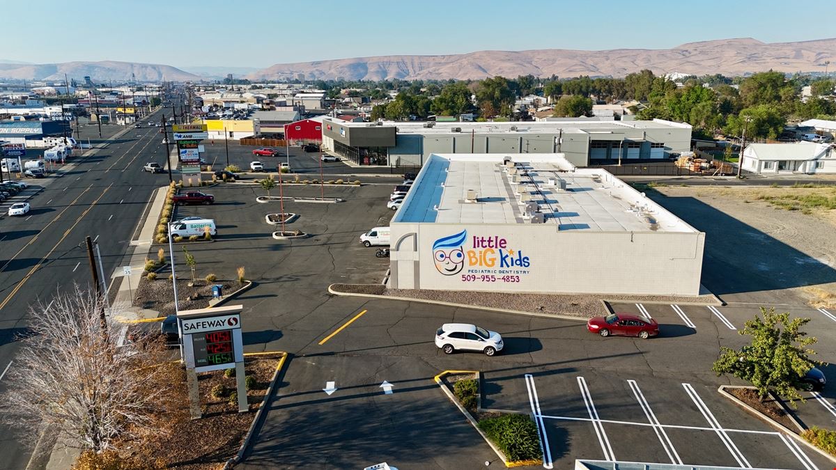 Prime Retail Corridor Location