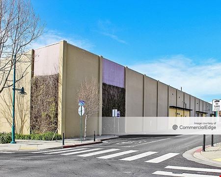 Preview of Industrial space for Rent at 4221 Horton Street