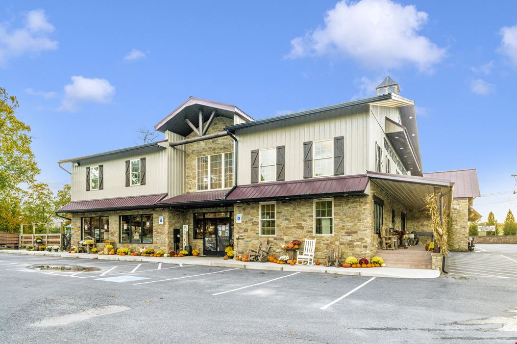 Widespread Country Market & The Bullpen Restaurant