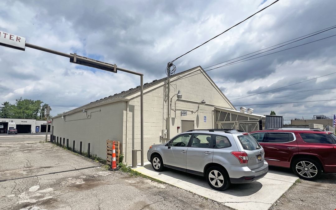 25825 Seven Mile Rd West