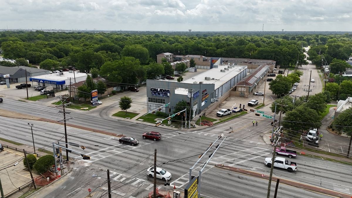 2702 S. Buckner Blvd.