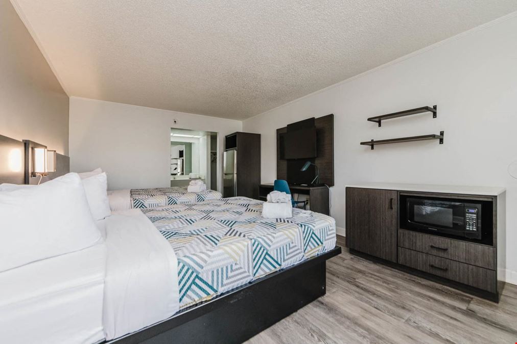Motel 6 + Studio 6