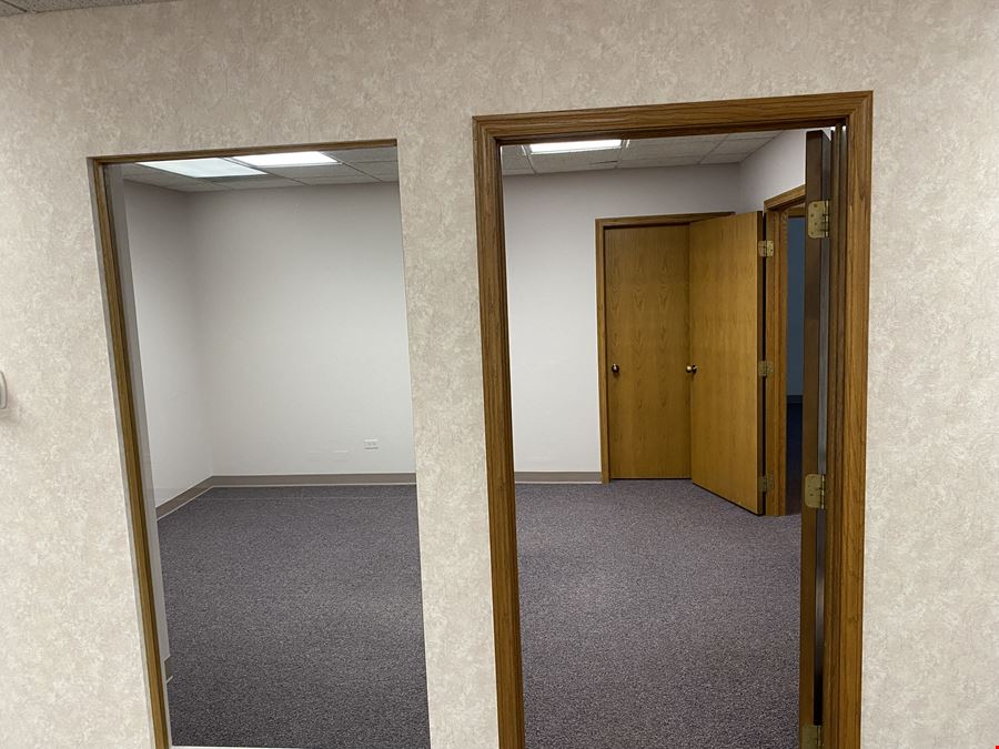 236 E Northwest Hwy, Palatine