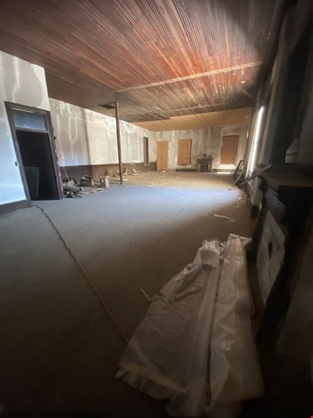 Preview of Retail space for Rent at 116 Courthouse Sq