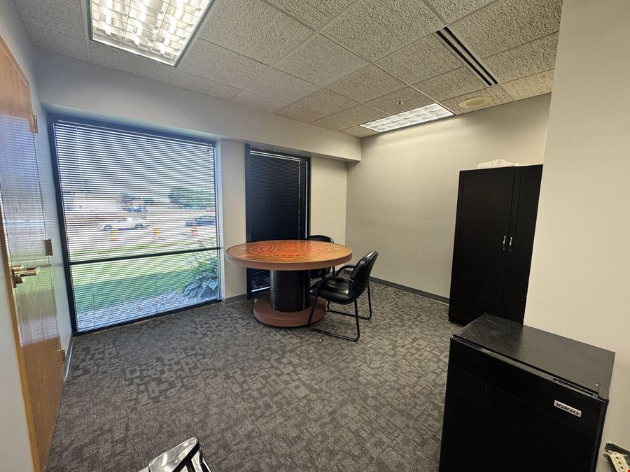 2205 E Empire St, Suite D