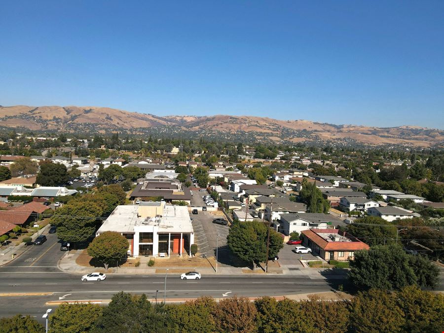 Multi-Tenant Medical Office Building