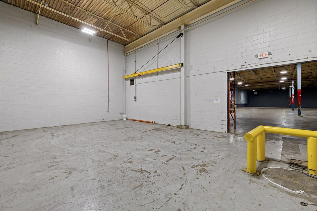 Large Warehouse Spaces Available Trenton GA